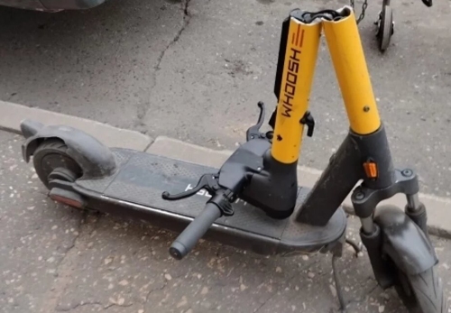 Самокатик сломался